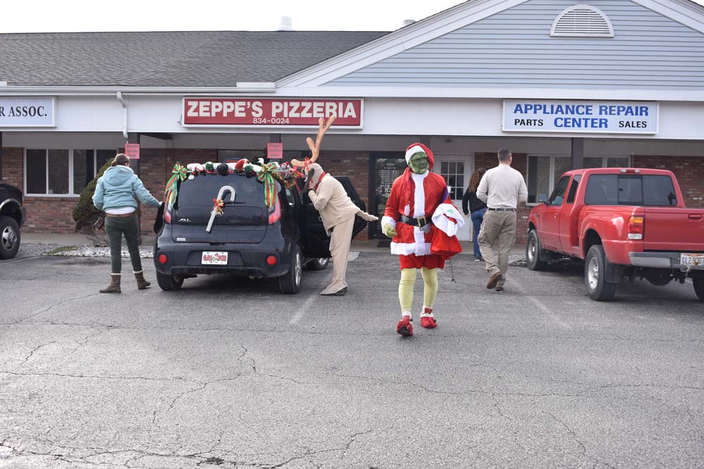 the grinch santa and fireworks middlefield village the grinch santa and fireworks